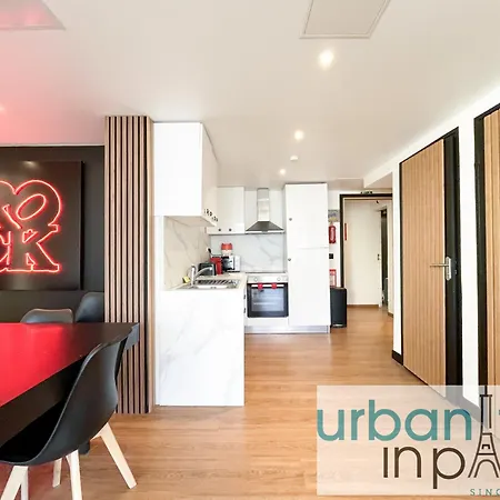 Urban Flat 128 - Beautiful 4 Bdr Flat Champs-elysees Paris